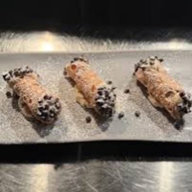 Mini Cannoli! (Regular-3 pcs).