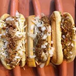 FOOTLONG Hot Dog